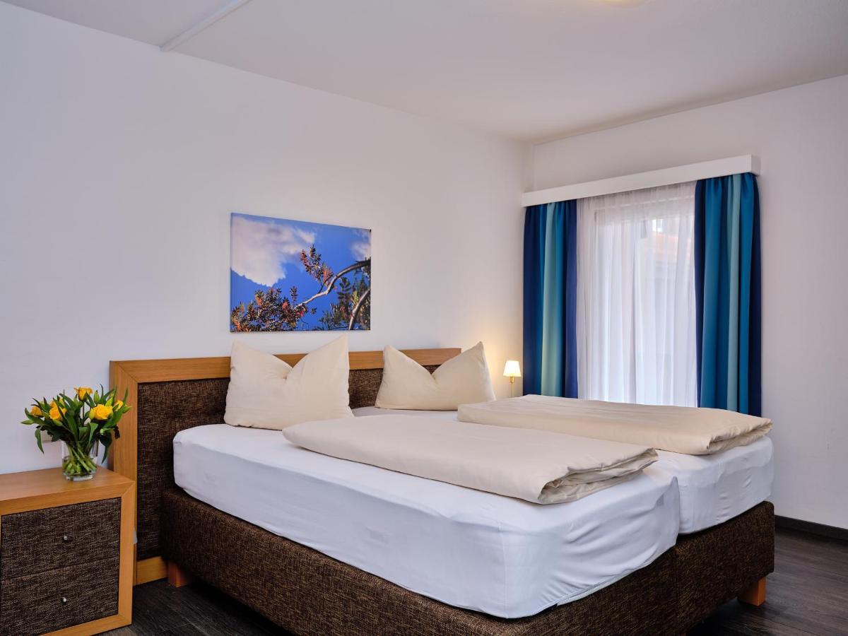 Gaestehaus Waldeck Titisee-Neustadt Exteriör bild