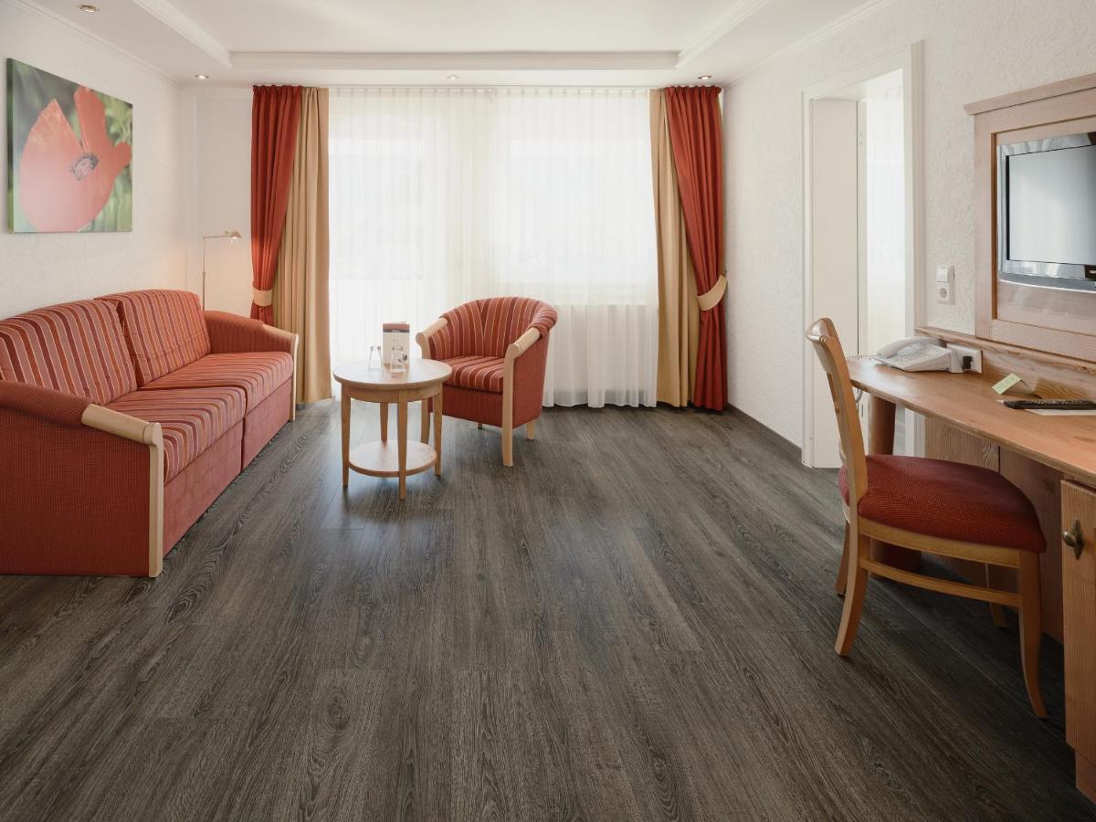 Gaestehaus Waldeck Titisee-Neustadt Exteriör bild