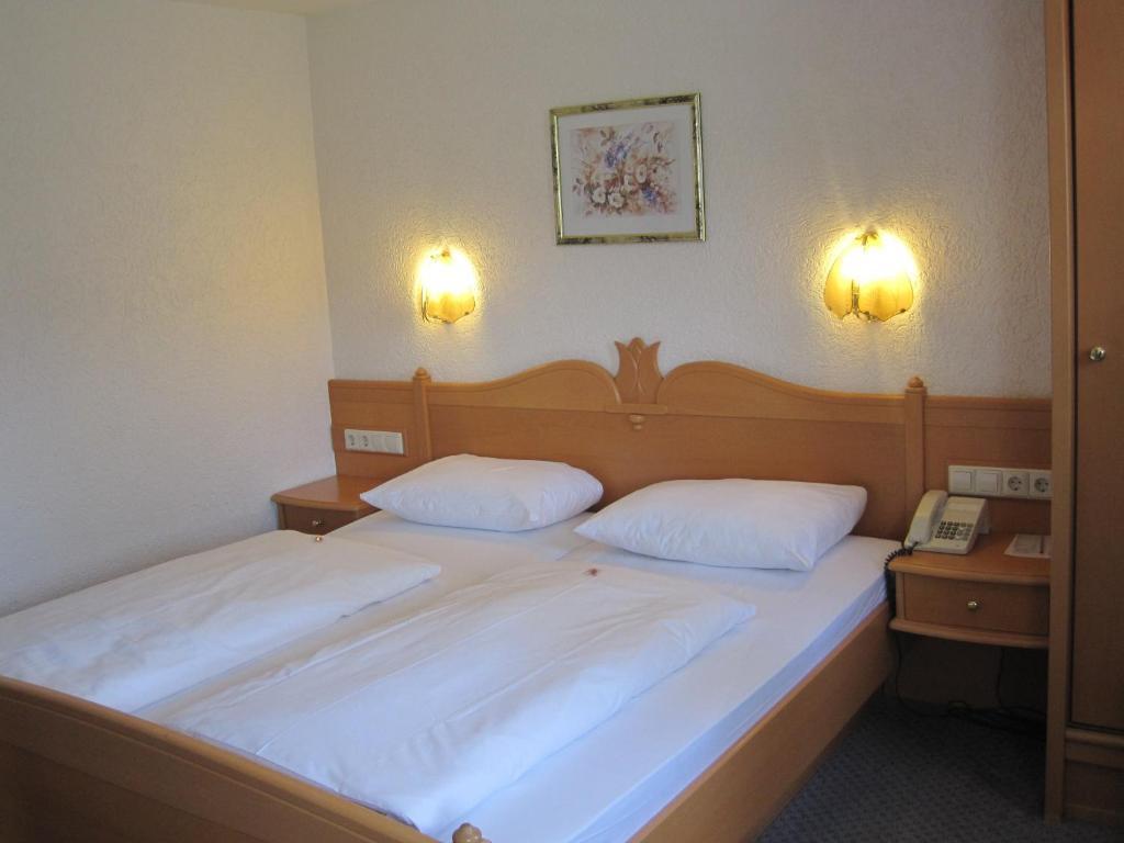 Gaestehaus Waldeck Titisee-Neustadt Rum bild